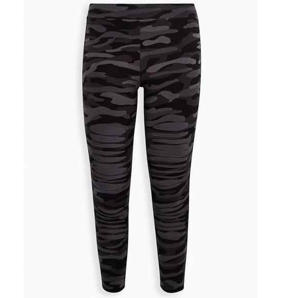 Torrid Size 2X 18-20 Destructed Front Premium Legging - Camo Print - Picture 2 of 4